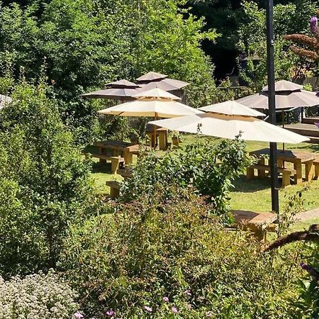 Apartamento 17Th Century Boutique Getaway In The Countryside Martin Mill Exterior foto